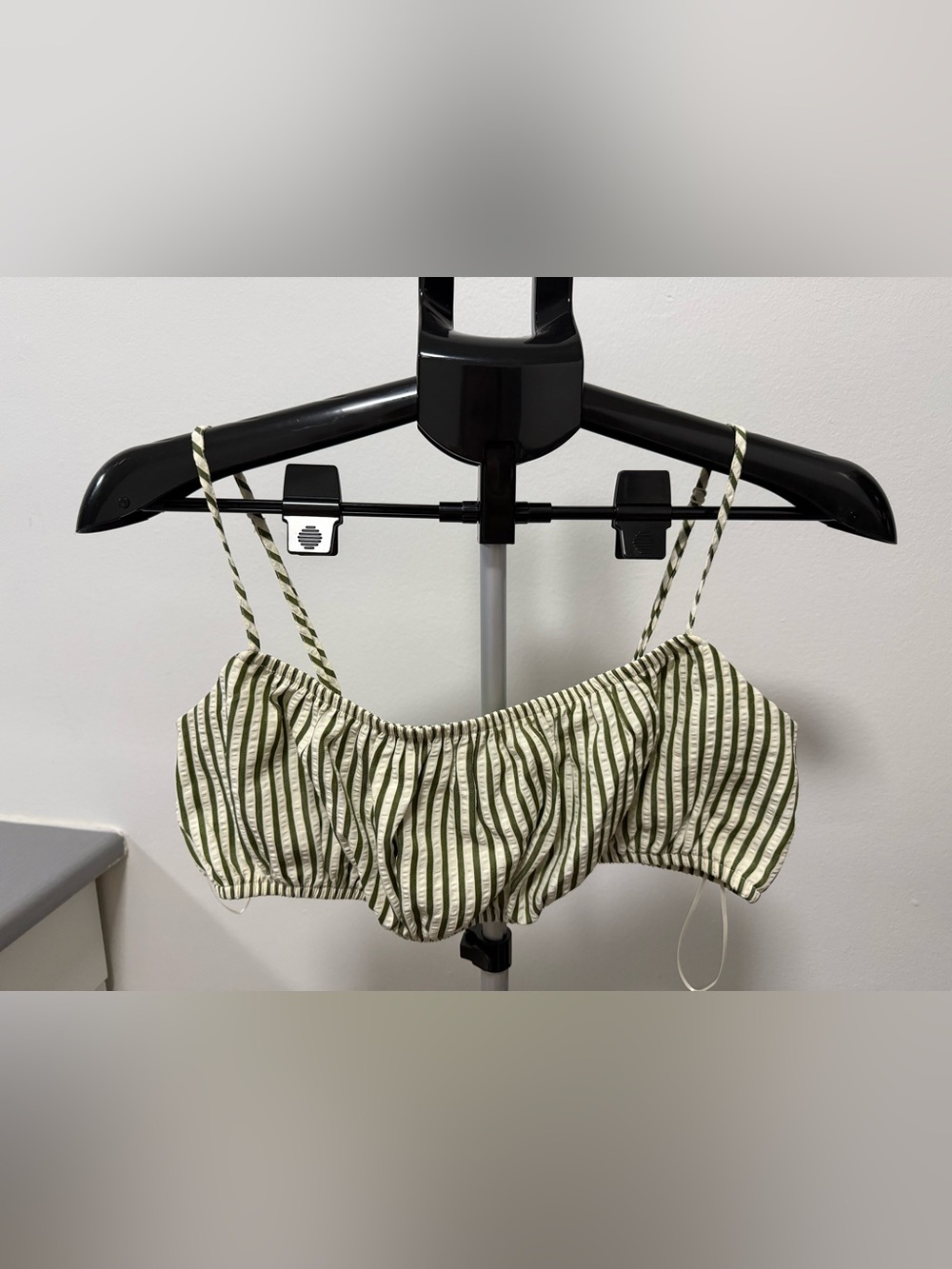 Garage Green & Cream Striped Crop Top – Women’s Size M